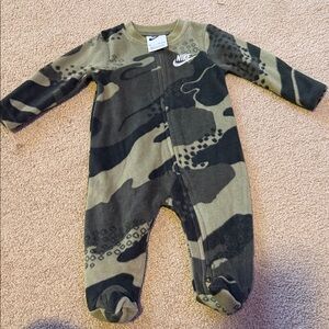Nike Green and Black Camo Kids Footie